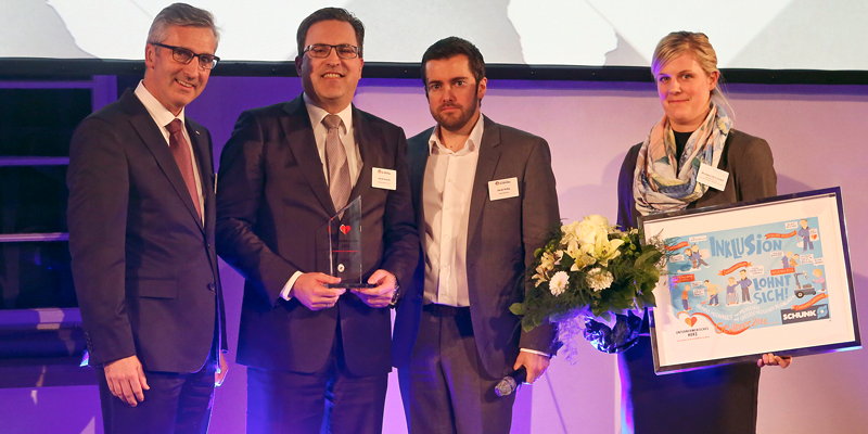 Henrik A. Schunk erhält Auszeichnung „Unternehmer mit Herz“ • Die News